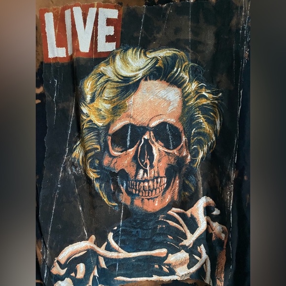 ⚡️ LIVE custom dye graphic tee - Picture 3 of 5